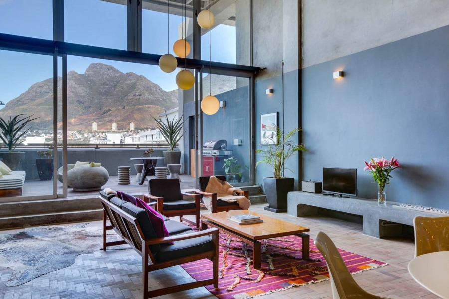 2 Bedroom Property for Sale in Gardens Western Cape